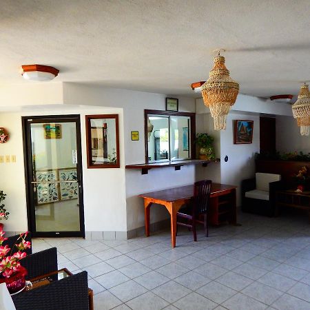Esa Bay View Hotel Colonia ภายนอก รูปภาพ